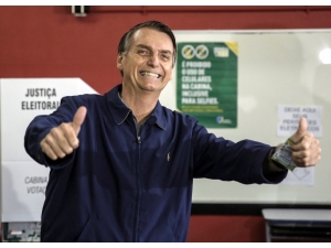 Brezilya Cumhurbaşkanı Adayı Bolsonaro Twitter’dan Açıkladı