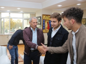 Üniak’dan Başkan Dişli’ye Ziyaret