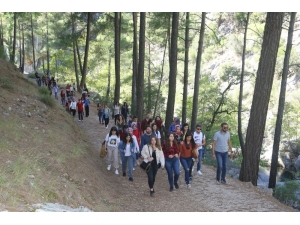 Sdü, ‘Keşif Isparta’ İle Yeni Döneme ‘Merhaba’ Dedi