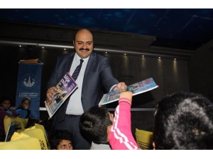 Aziziye’de Çocuklar İçin Gezen Sinema