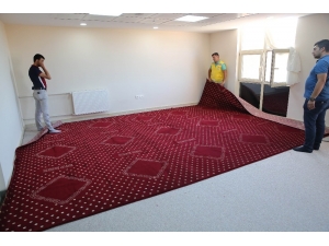 Haliliye’de Kurumların Halı İhtiyacı Karşılandı