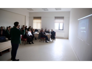 Ardahan Üniversitesi’nde ‘Tekstür Analiz Cihazı Bilgilendirme Eğitimi’ Düzenlendi