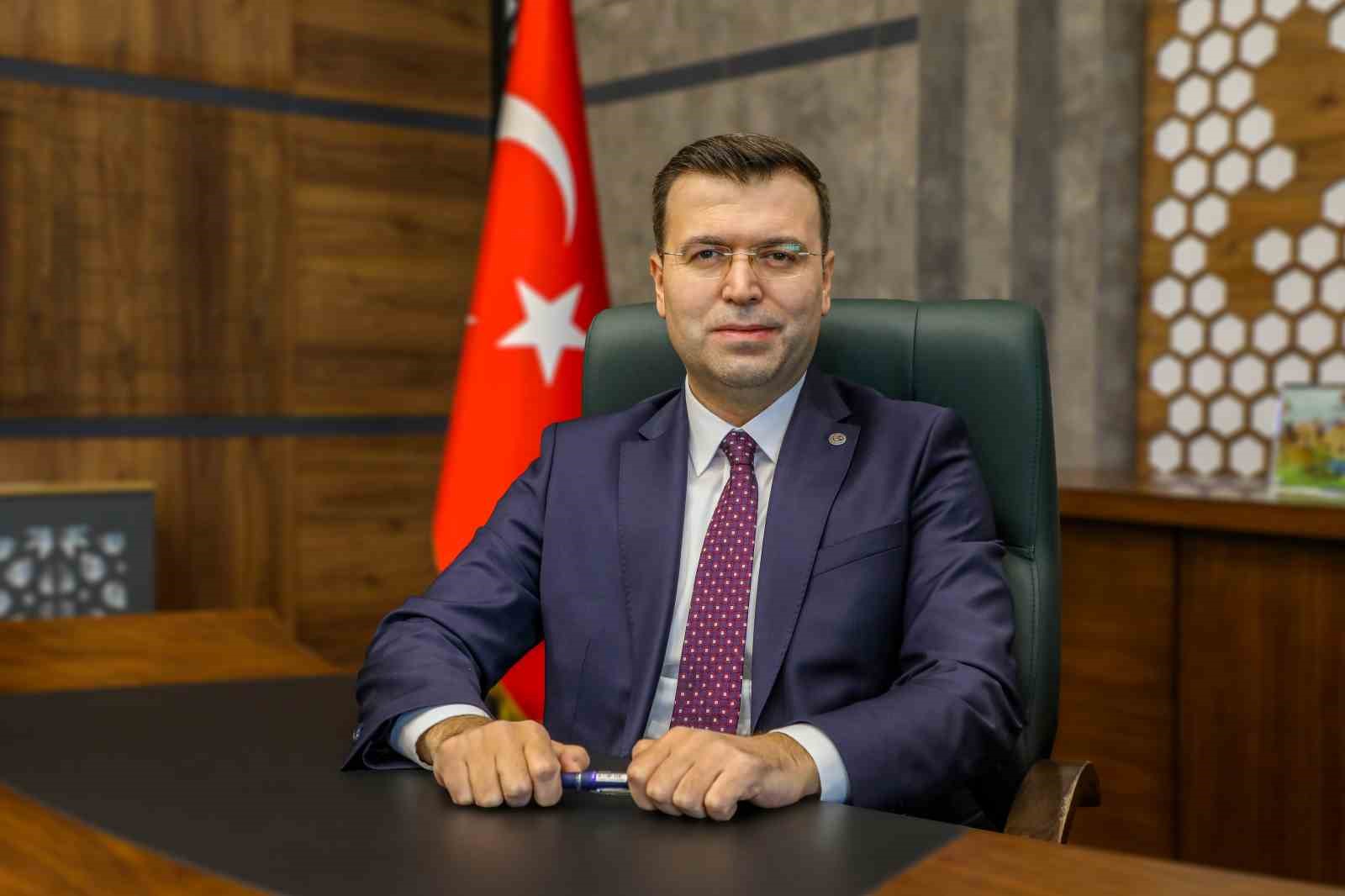 vali-akmese-jandarma-devlet-ile-millet-arasindaki-guven-koprusu