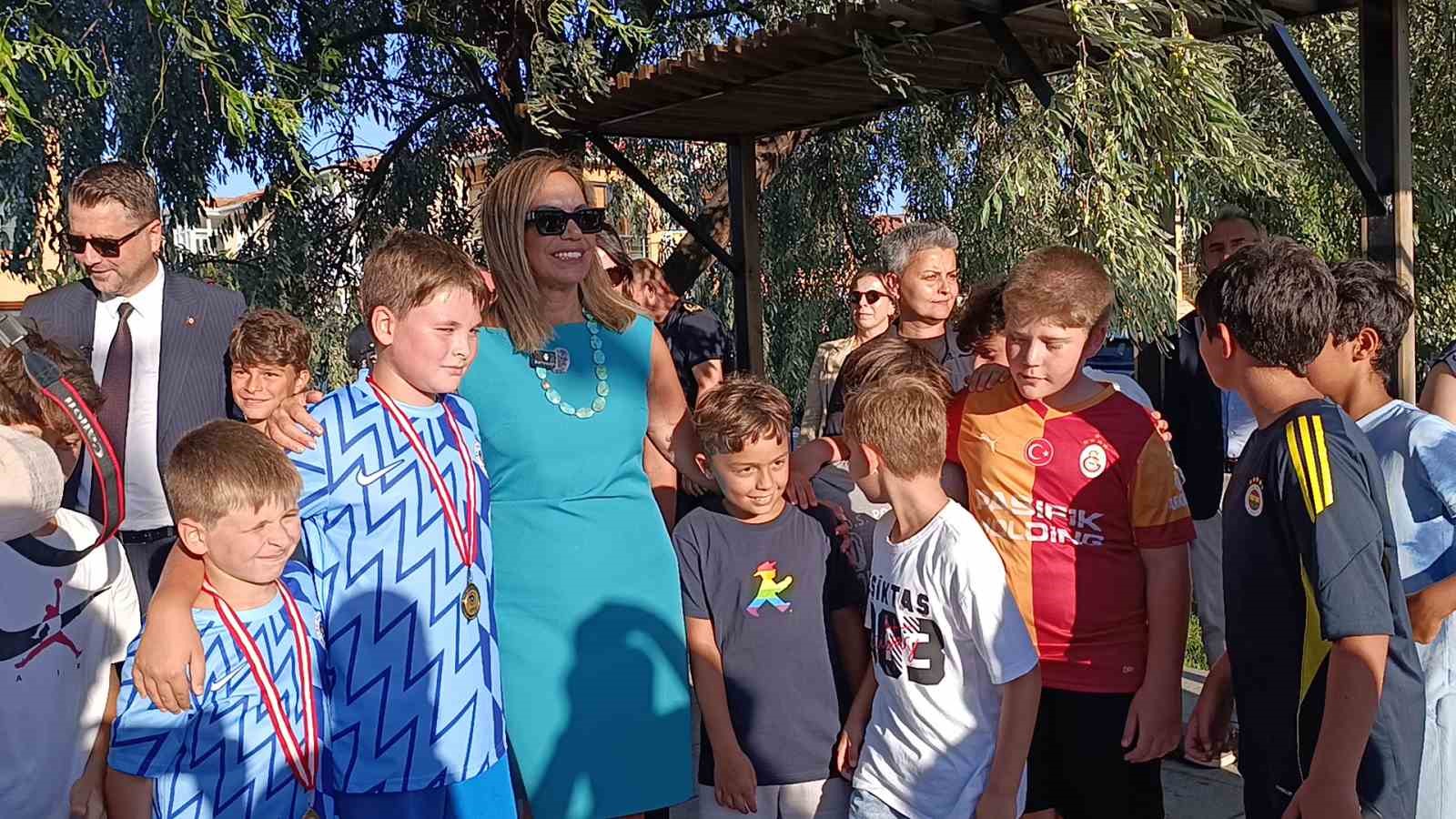 sarkoy-e-yeni-park-ve-meydan-yatirimi