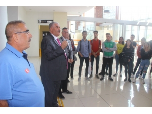 Sivili Havacılık Öğrencilerine İlk Pratik Ders Koca Seyit Havalimanından