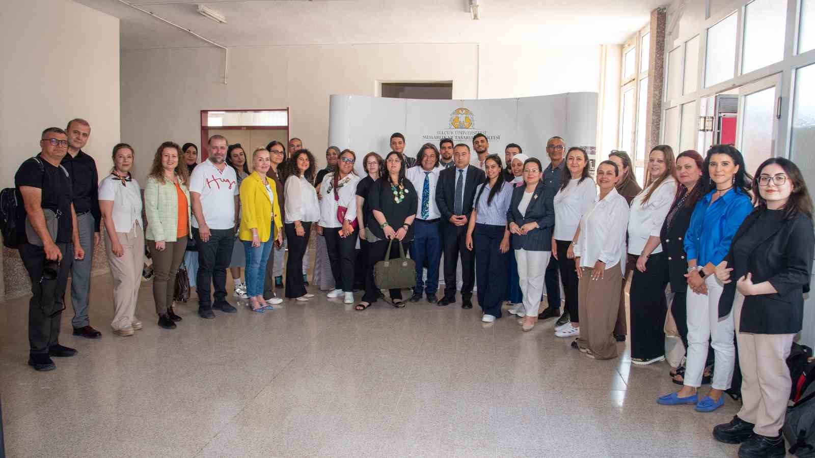 selcuk-universitesinde-yuksekogretimde-yesil-donusum-icin-uluslararasi-bulusma