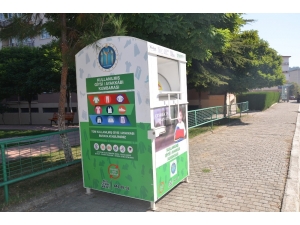 30 Ayrı Noktada Eski Elbise Ve Kıyafetler Toplanıyor