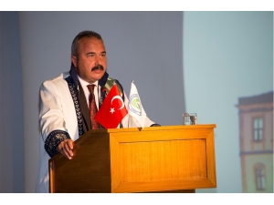 Giresun Üniversitesi’nin 2018-2019 Akademik Yılı Düzenlenen Törenle Açıldı