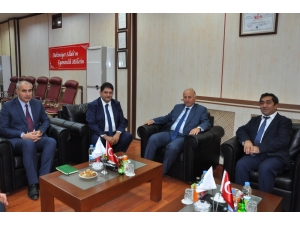 Vali Azizoğlu’ndan, Etb Başkanı Oral’a Hayırlı Olsun Ziyareti