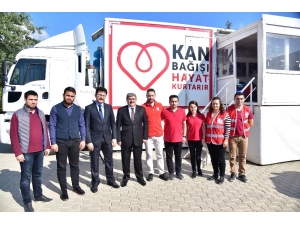 Başkan Can, Kan Bağış Noktasını Ziyaret Etti