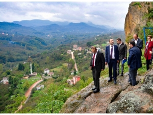 Tarihi Ünye Kalesi Bir Yılda Turizme Hazır Olacak