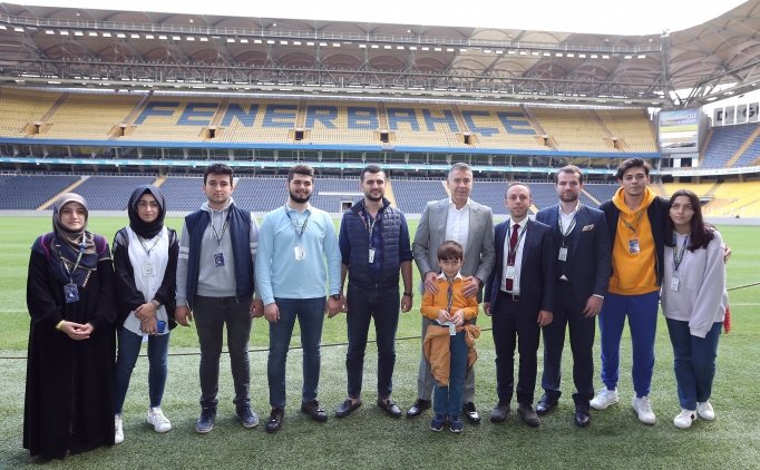 Fenerbahçe Şehit Ve Gazi Yakınlarını Ağırladı