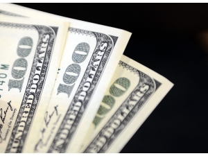 Cari Fazla Sonrası Dolar Sert Düştü