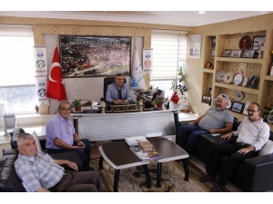 Darıca Bilecikliler Dayanışma Derneği’nden Vezirhan Belediyesine Ziyaret