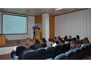 Misafir Öğrencilere Üniversite Desteği