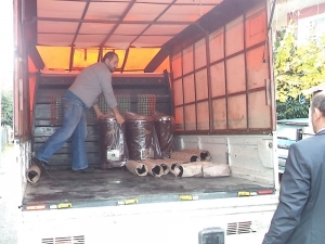 Kartepe Belediyesinden Der Gelirli Ailele Yakacak Yardımı