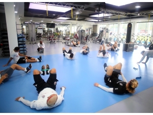 Beşiktaş, Göztepe Maçı Hazırlıklarına Başladı