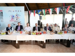 Kocamaz: “Mersin Dünyada Fark Edilen Bir Kent Haline Gelmiştir”