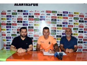 Aytemiz Alanyaspor, Emre Güral İle Yolları Ayırdı