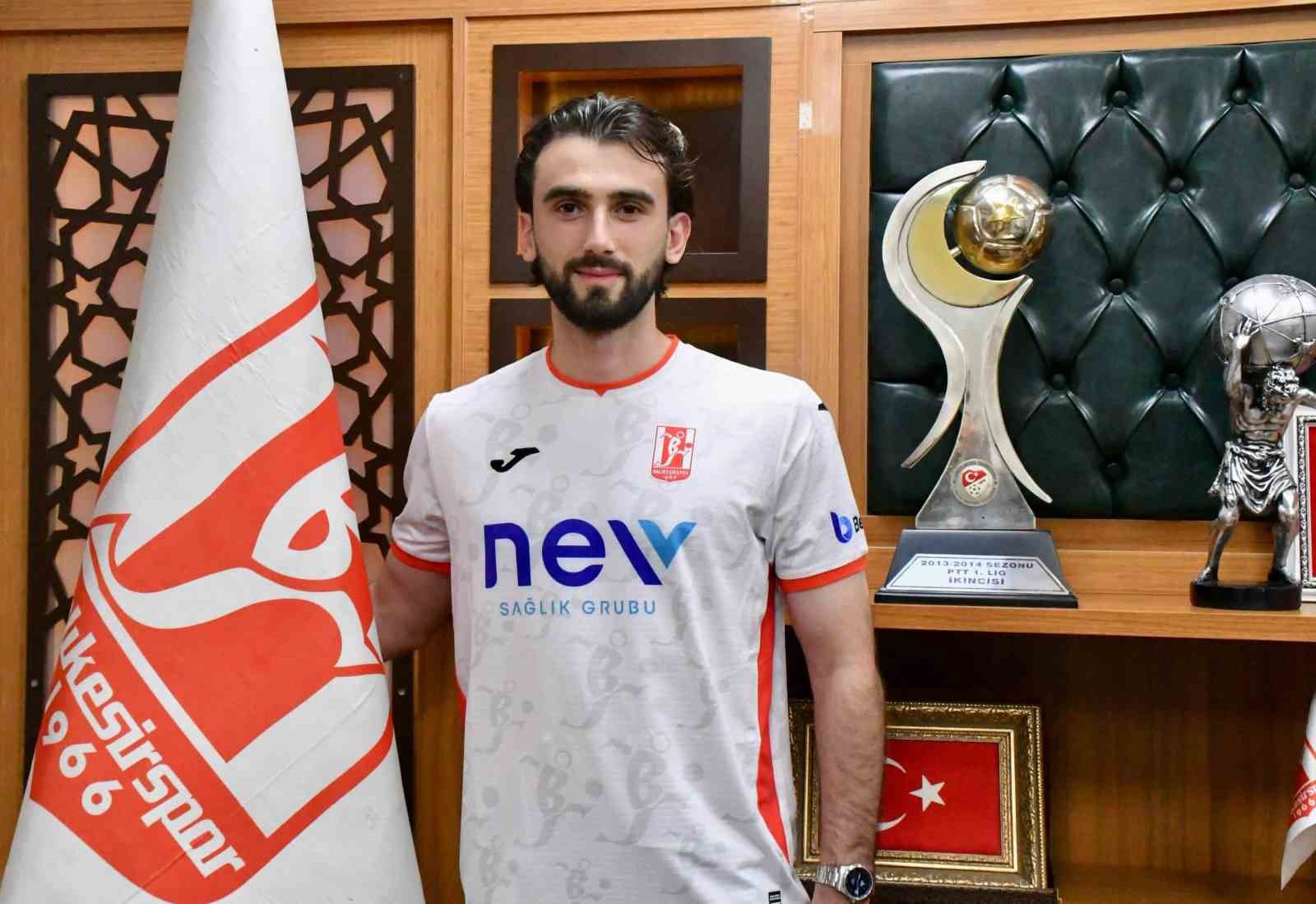 balikesirspor-huseyin-ayan-ile-sozlesme-imzaladi