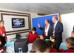 Ayvalık’ta 7’den 70’e Bilim Gelecek Bizim Bilim Şenliği