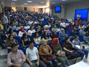 Hakkari’de Öğrenmen Ve Sürücülere Trafik Eğitimi