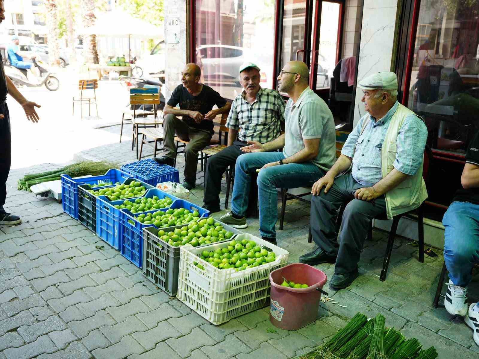 aydin-da-ilek-pazarinda-fiyatlar-her-saat-degisiyor