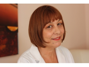 "Ergenlik Sivilcelerinin Bir Hastalık Değildir"