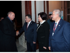 Cumhurbaşkanı Erdoğan: “İnsanların Umut Bağladığı Uluslararası Sistem Kelimenin Tam Anlamıyla Çatırdıyor”