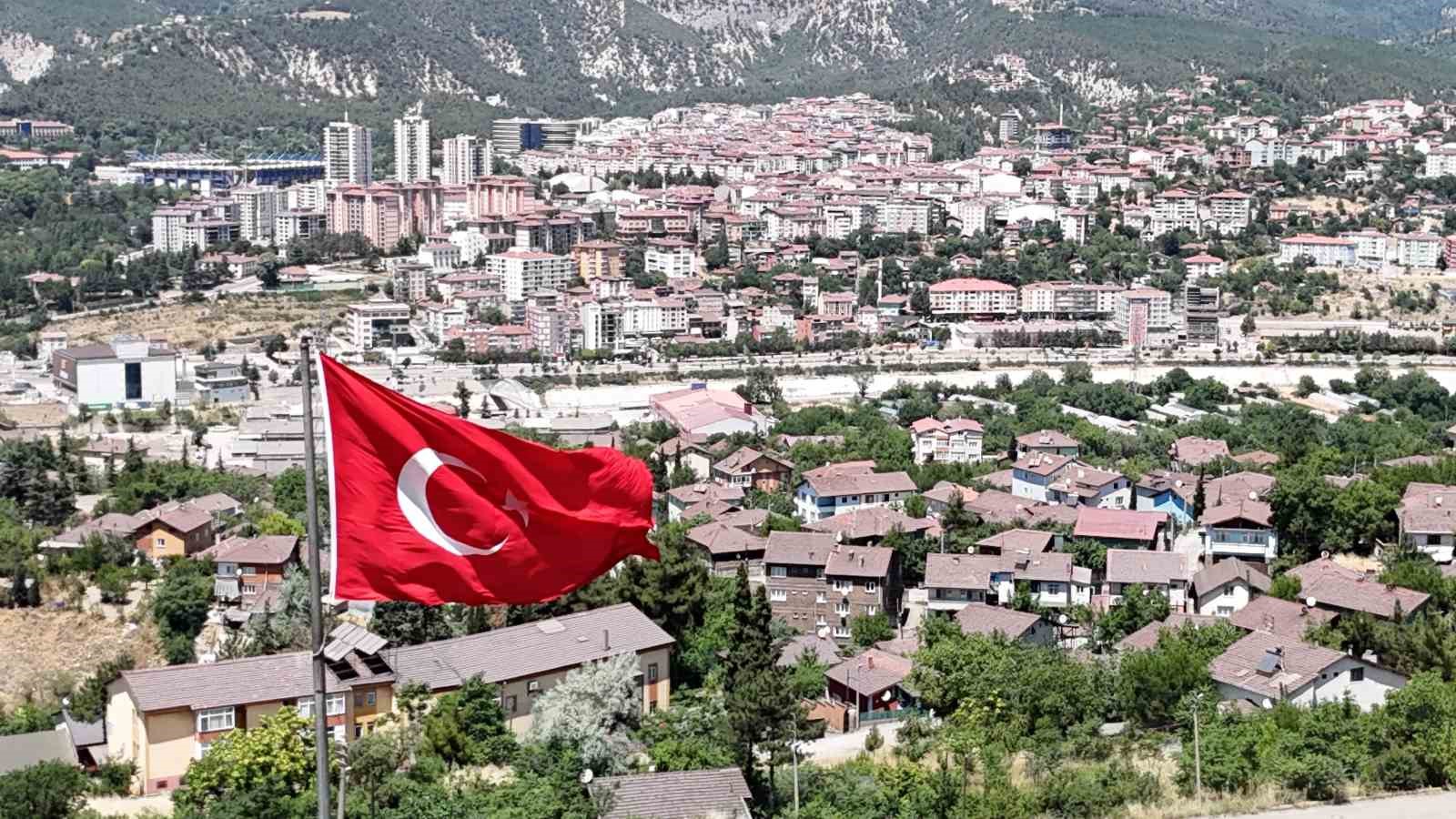 karabuk-te-mayista-205-konut-27-is-yeri-el-degistirdi