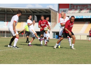 Efsaneler Kupası Şampiyonu Büyükşehir Belediyesi