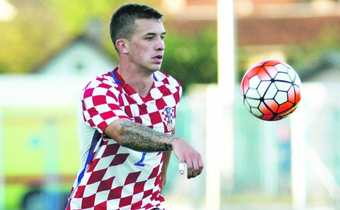 Beşiktaş'a Yeni Darijo Srna: Karlo Bartolec!