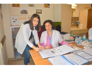 Sağlık Çalışanlarından Örnek Davranış