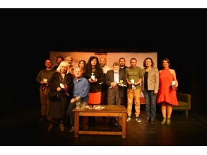 Nilüfer Şiirlerle Yankılanıyor