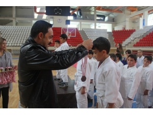 Erzincan’da Amatör Spor Haftası Tamamladı