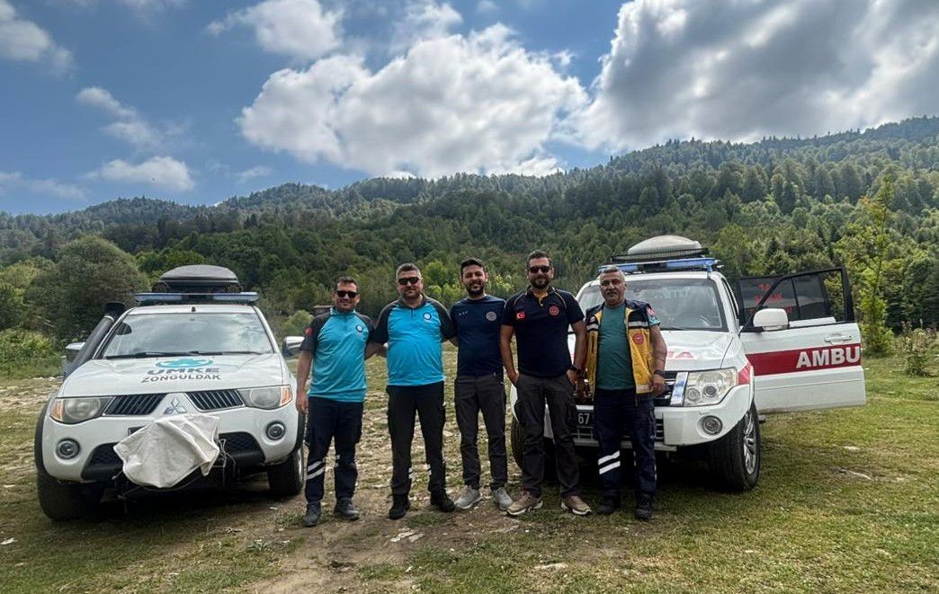 zonguldak-umke-transanatolia-rallisi-nde-saglik-guvencesi-oldu
