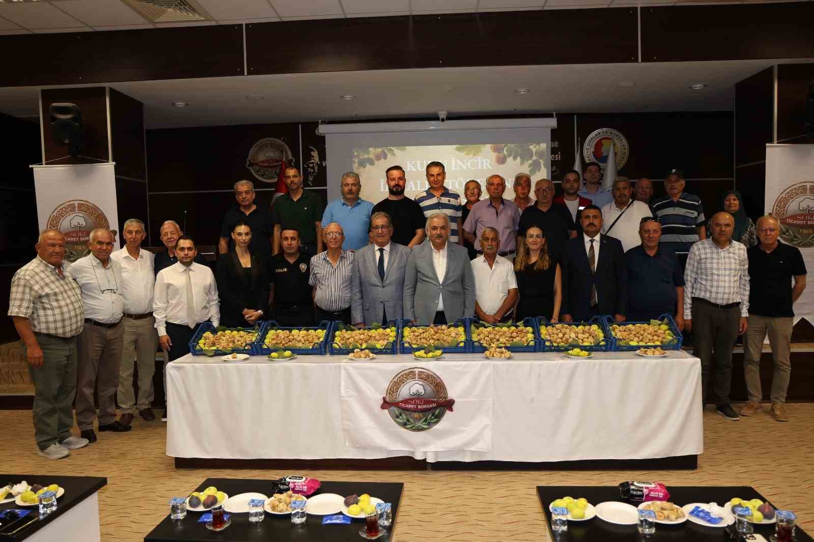 soke-de-sezonun-ilk-kuru-inciri-600-tl-den-alindi