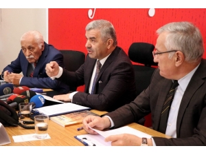 Başkan Çelik, "Şehrin Küllerini Açtığınız Zaman Kültürel Cevherlerin Çıktığını Gördük"