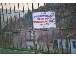 Bozüyük’te Spor Alanlarına Çirkin Saldırı