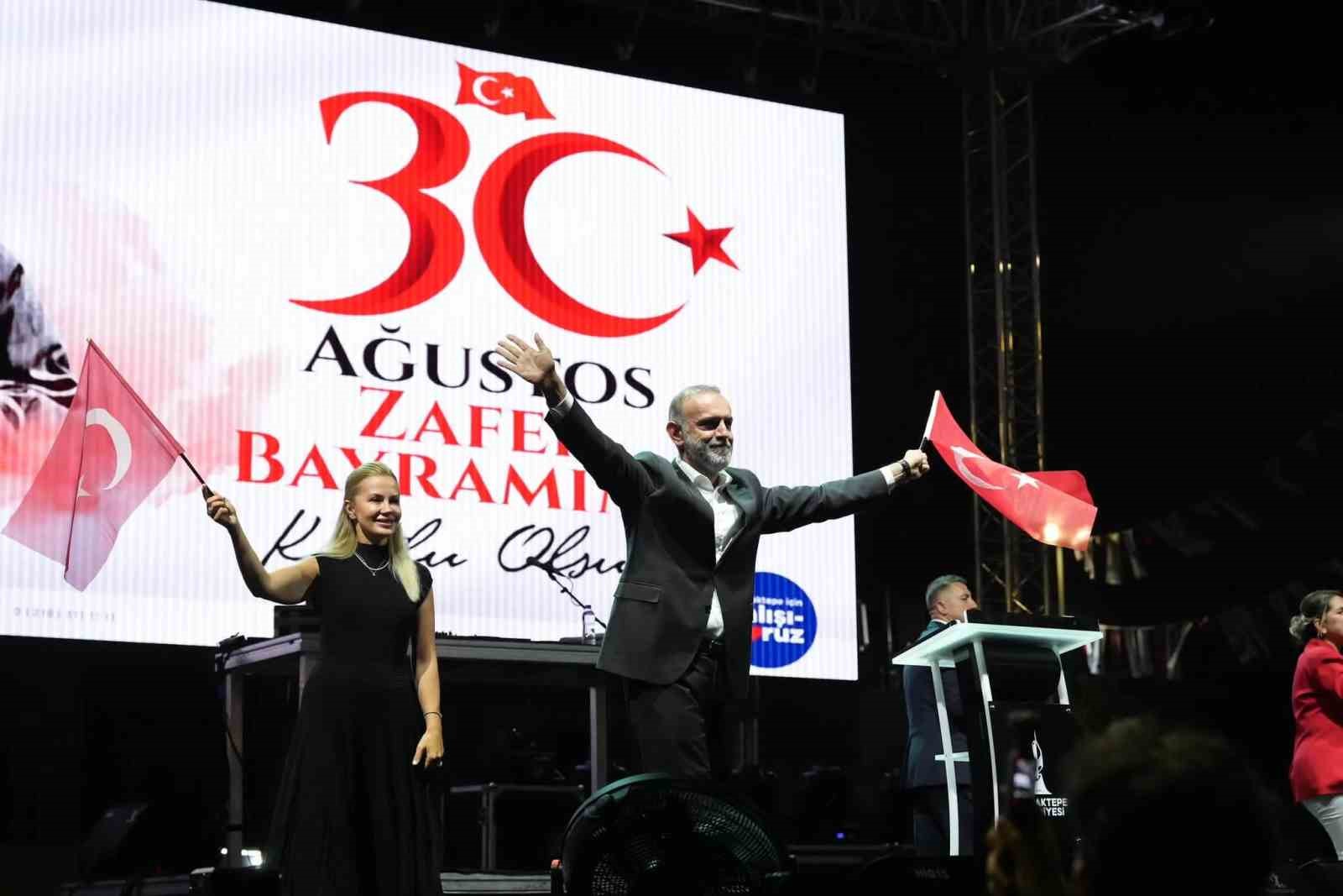 sancaktepe-de-cosku-tavan-yapti-ceza-30-agustos-ta-on-binleri-meydan-parki-nda-bulusturdu