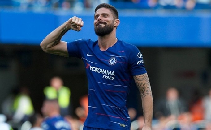 Giroud: "teklif Aldım Ama Ayrılmadım"