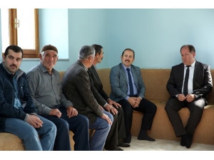 Vali Pehlivan Danışment Ve Tepetarla Köylerini Ziyaret Etti