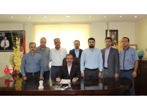 Borsa Başkanı Fırat: “Hepimiz Tek Yürek Olursak, Enflasyonla Mücadelede Netice Alırız”