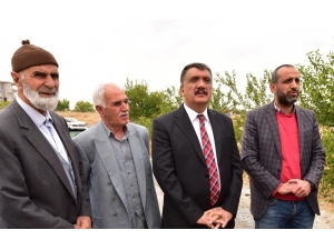 Hatunsuyu Mahallesi’nde 70 Kilometrelik Asfalt Yol Yapıldı