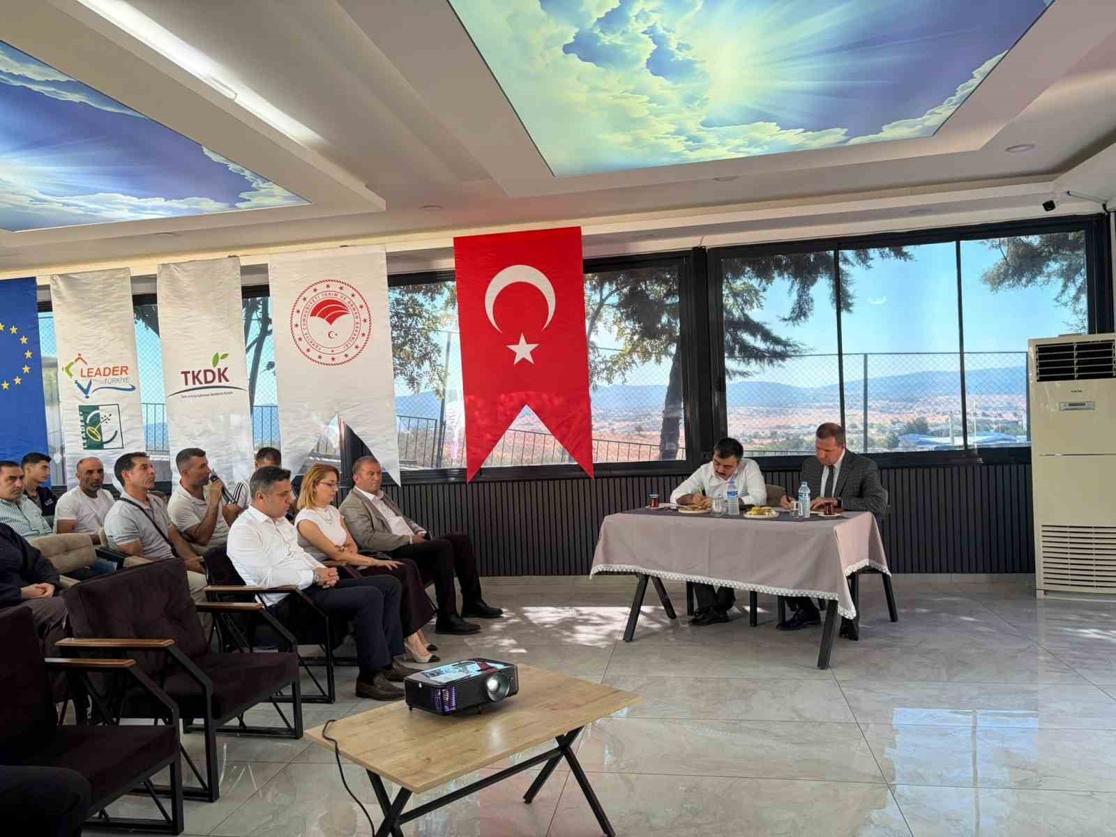 dicle-de-turistik-alanlarinin-gosterimi-toplantisi-yapildi