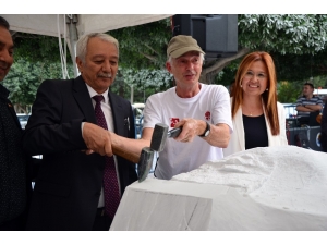 Heykeltıraşlar Adana’da Yeteneklerini Sergileyecek