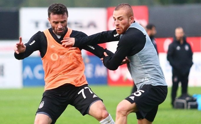 Beşiktaş, Ljajic Ve Adriano'dan Yoksun Çalıştı!