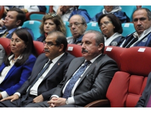 Uşak Üniversitesi’nde Akademik Yıl Açılışı