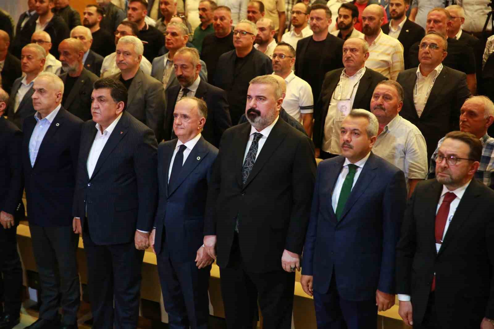 caykur-rizespor-un-yeni-baskani-ali-zeki-saruhan-oldu