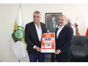 Akhisarspor Yıl Sonuna Kadar Biletlere Yüzde 15 İndirim Yapacak